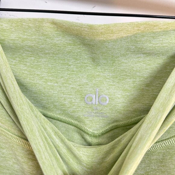 ALO YOGA High Waist Alosoft 7/8 Leggings in Iced Green Tea Heather Size X-Small - Picture 5 of 8